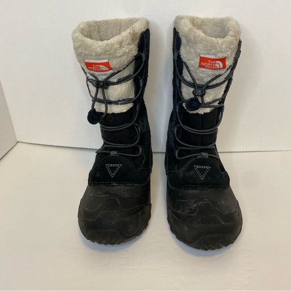 The North Face Boots Waterproof Lined Black & White Youth Size 5 - Picture 1 of 14